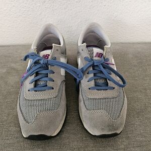 New Balance Gray Sneakers with Blue Laces